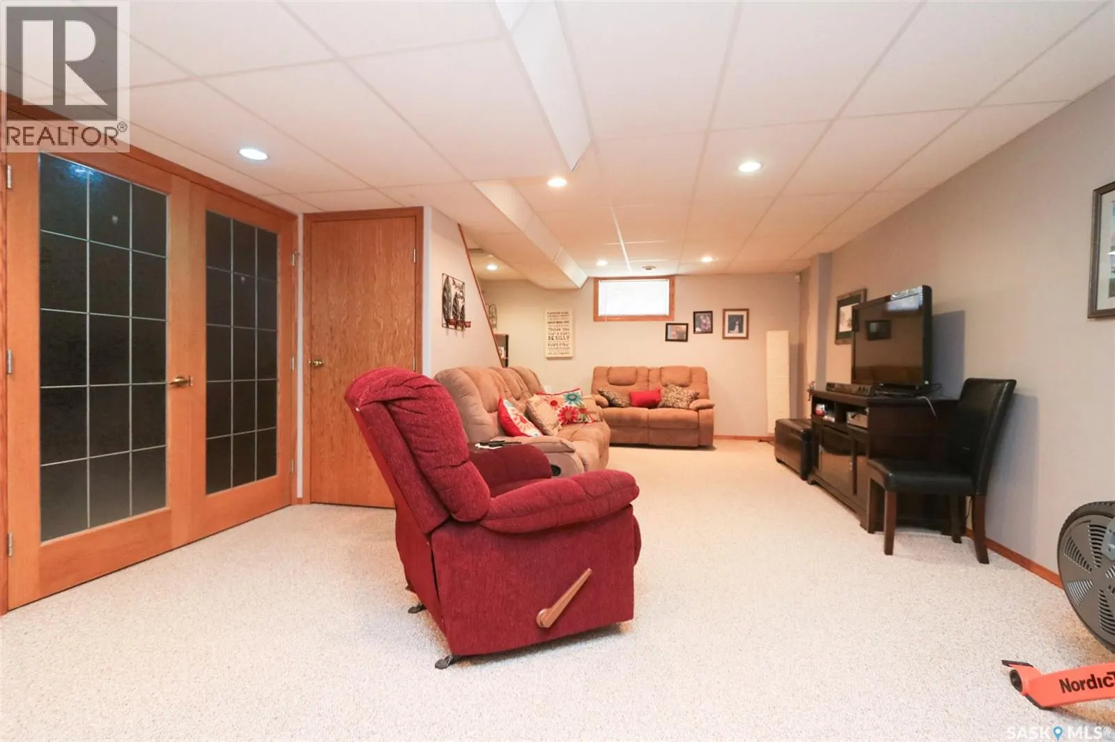 76 Morrison DRIVE