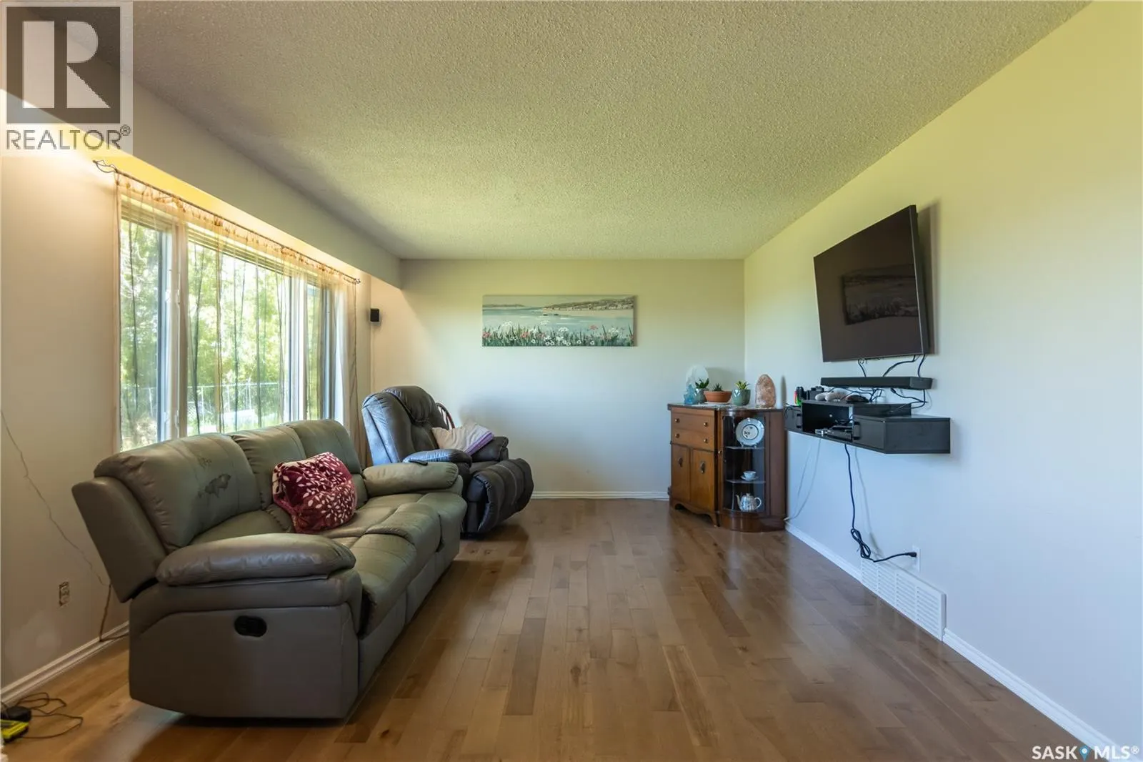 COUNTRY ACRES ACREAGE