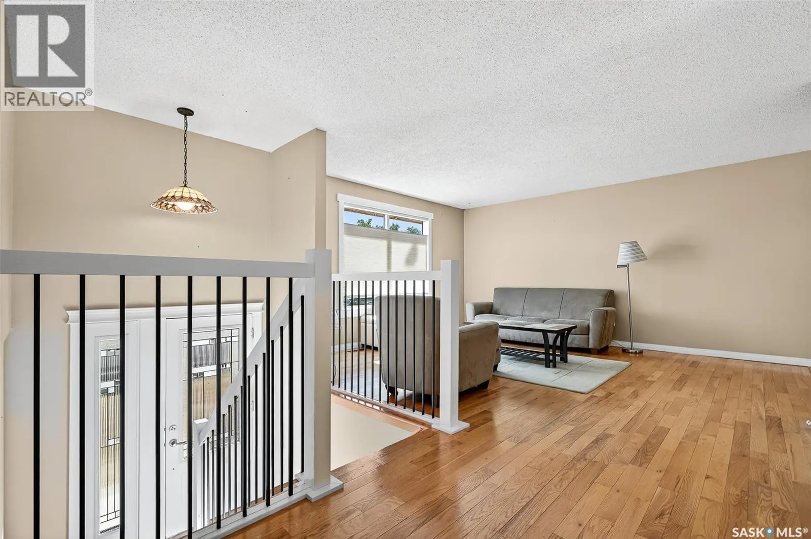 12 Buttercup CRESCENT NW