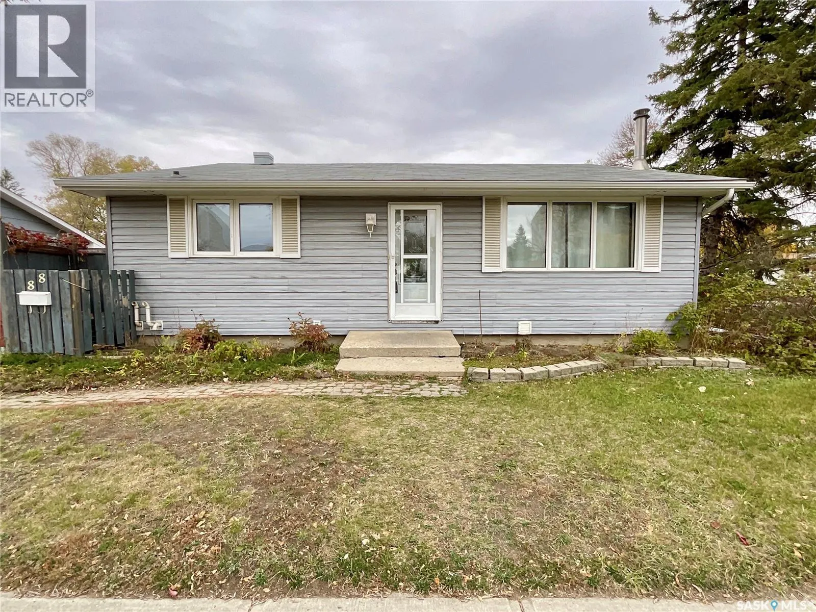 88 Cambridge AVENUE