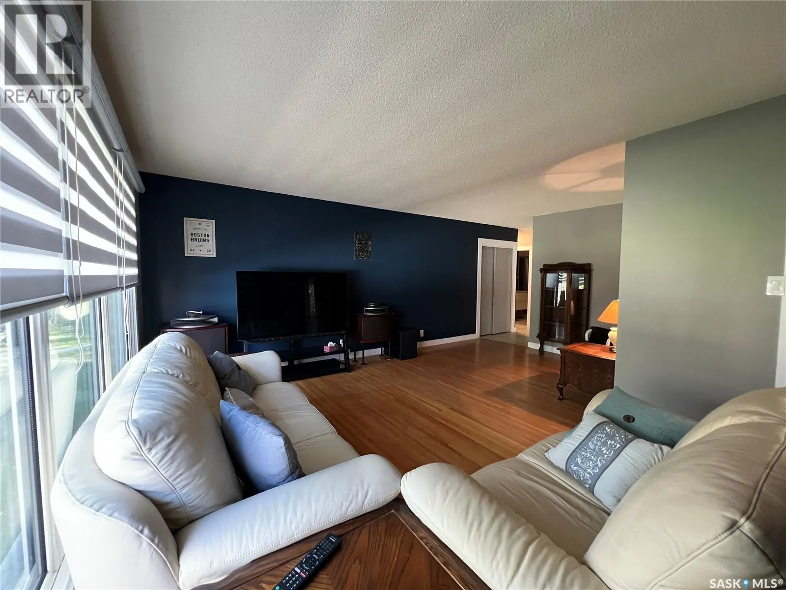 1118 Broadview ROAD