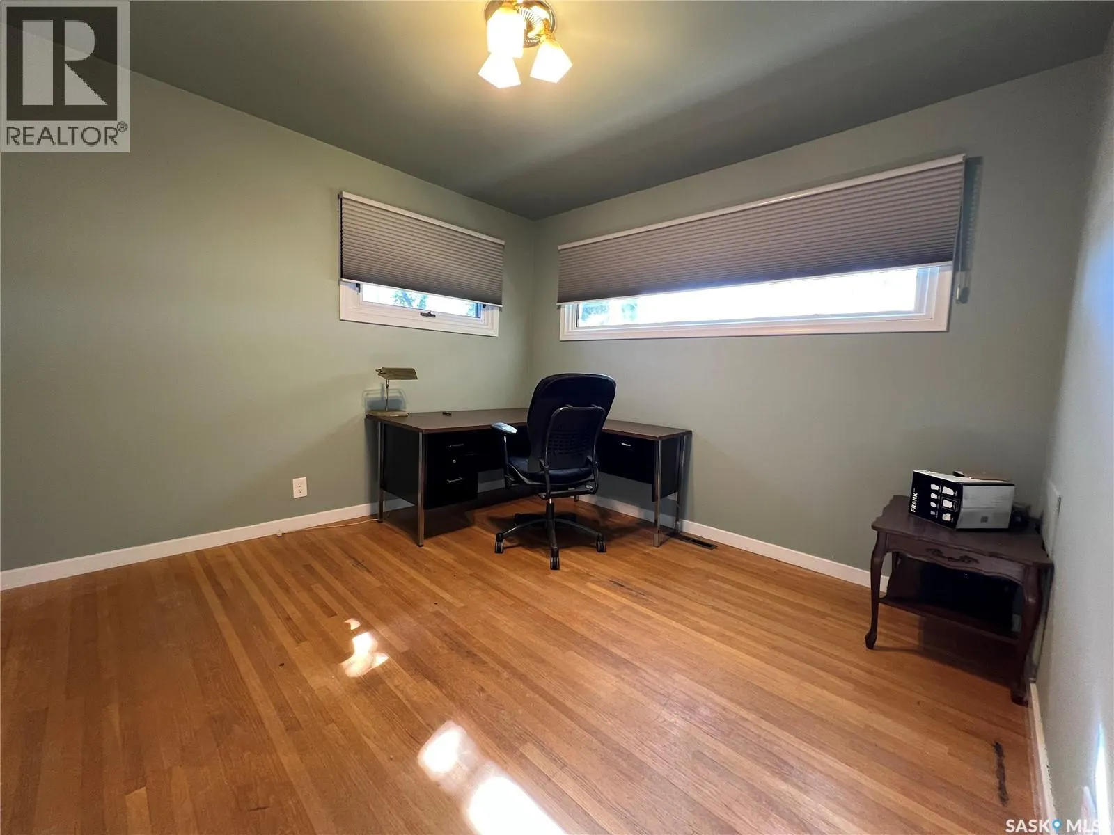 1118 Broadview ROAD
