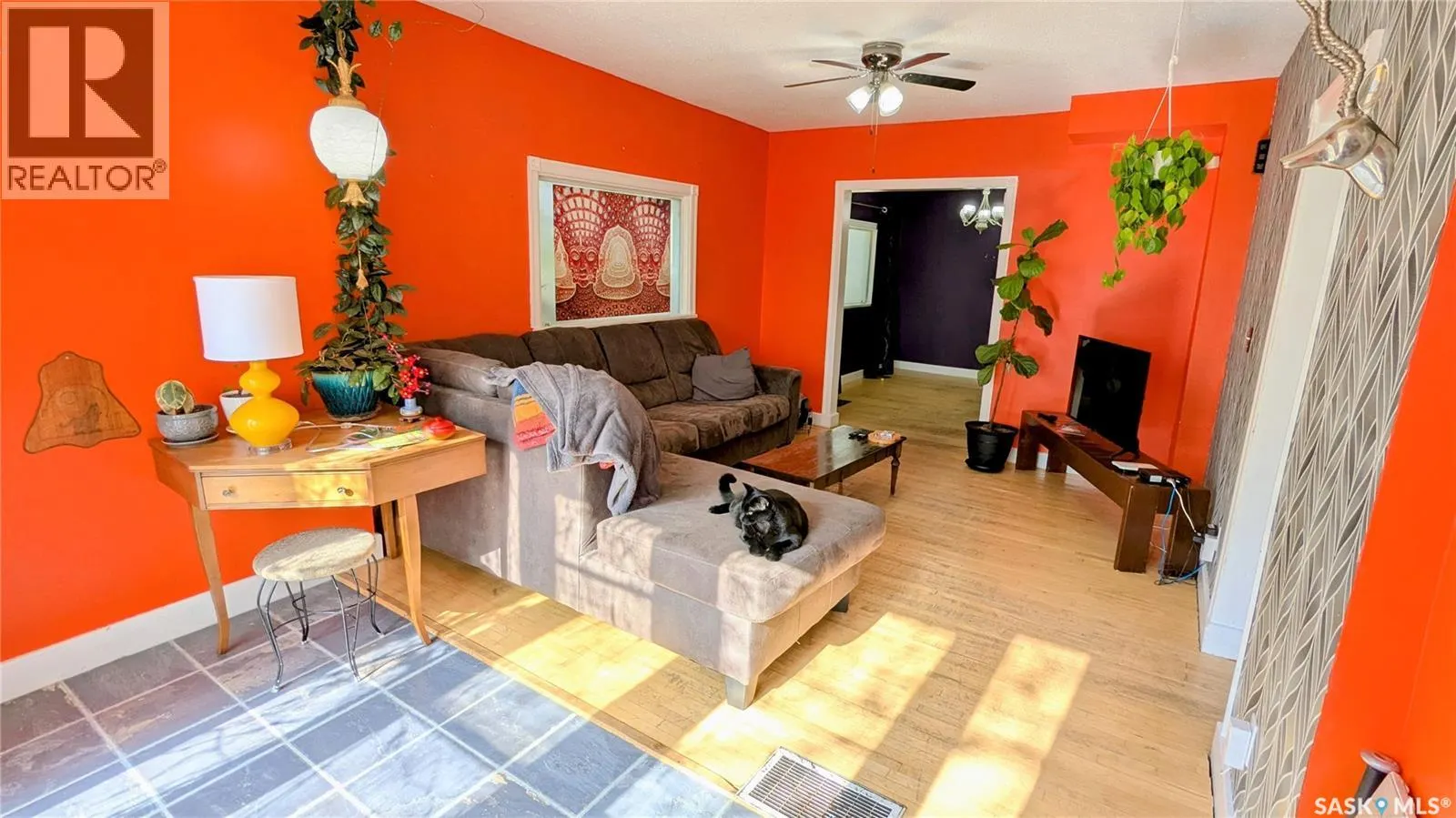 404 25th STREET W
