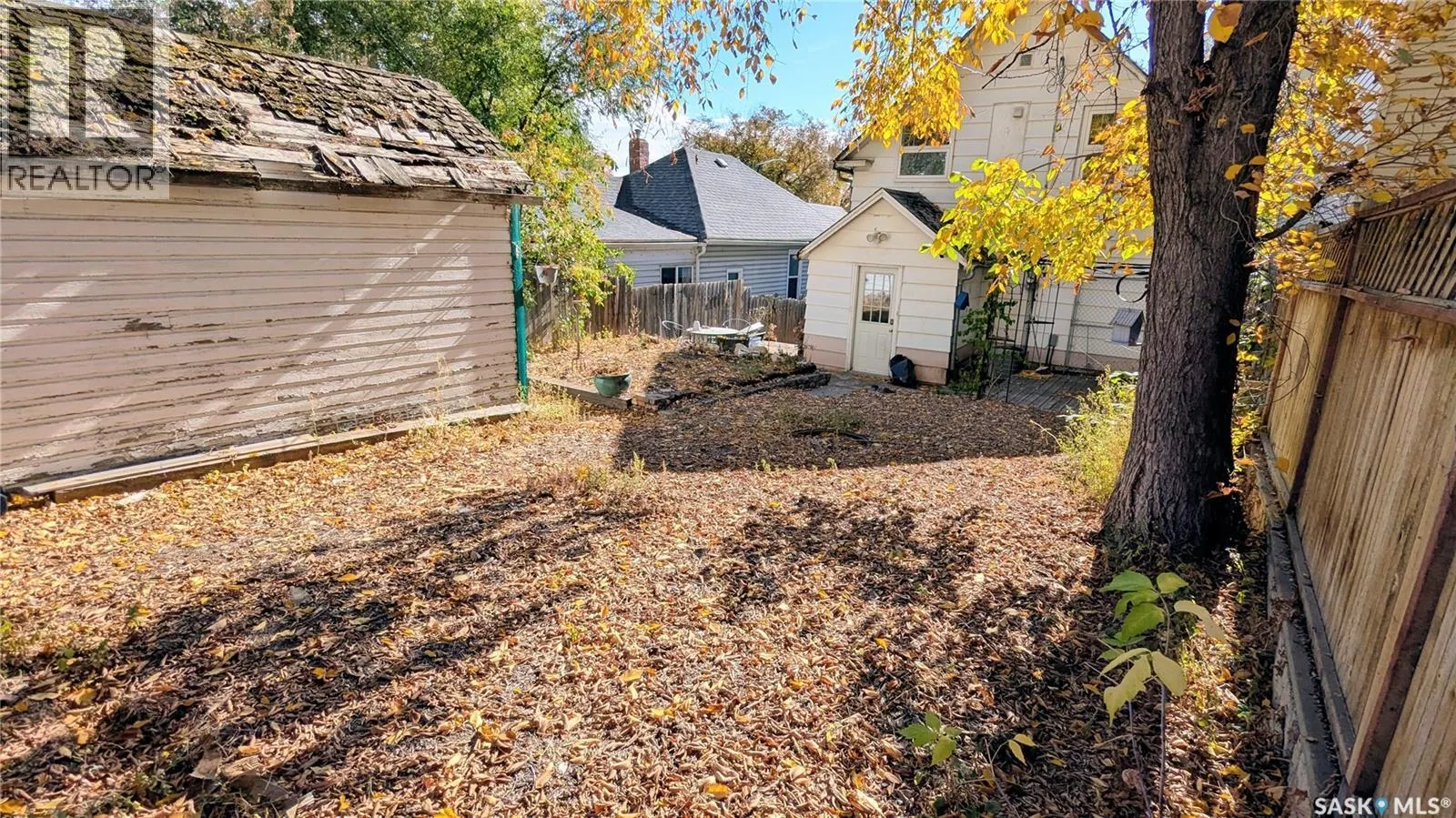 404 25th STREET W