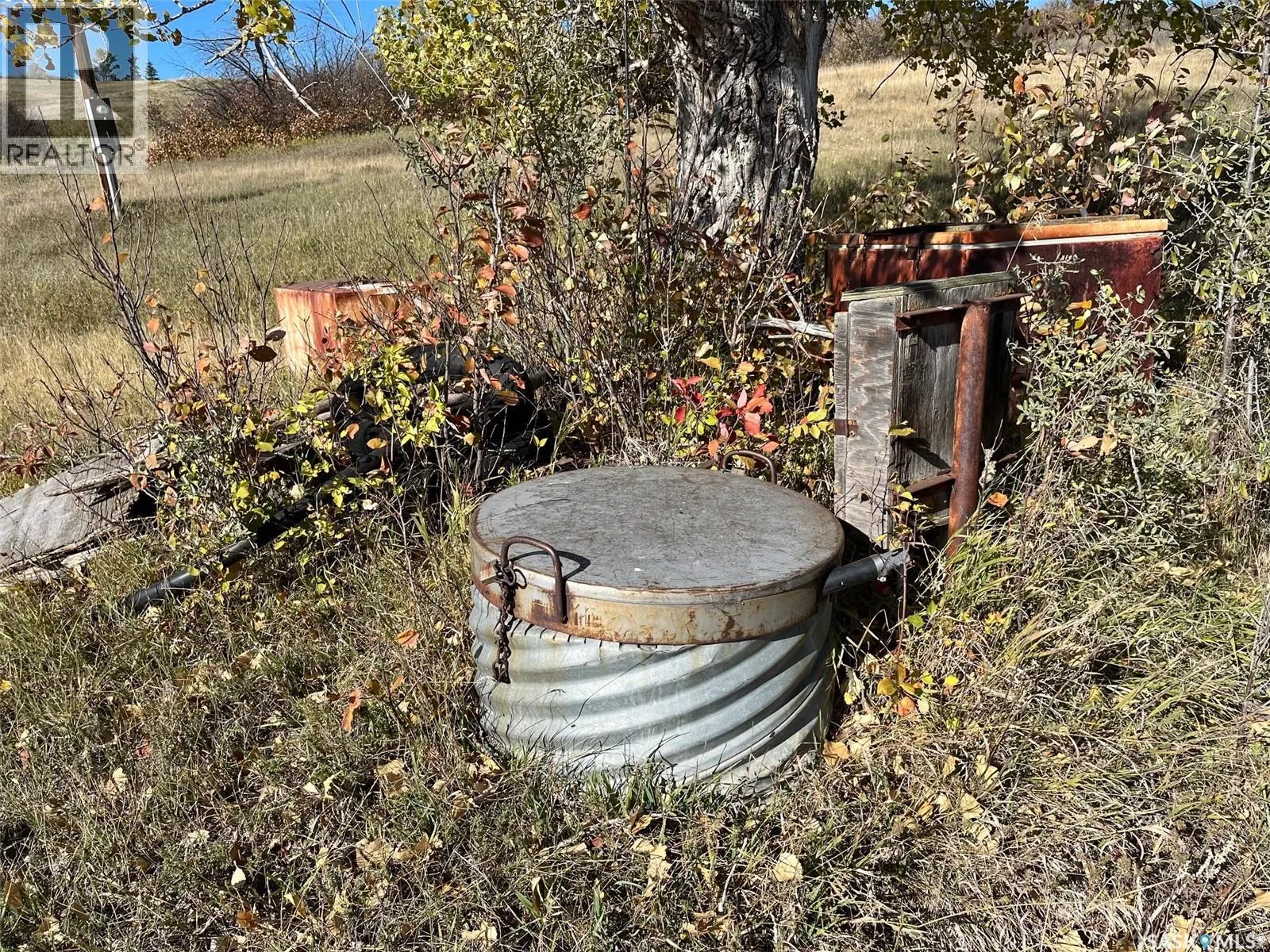 Hackett Acreage