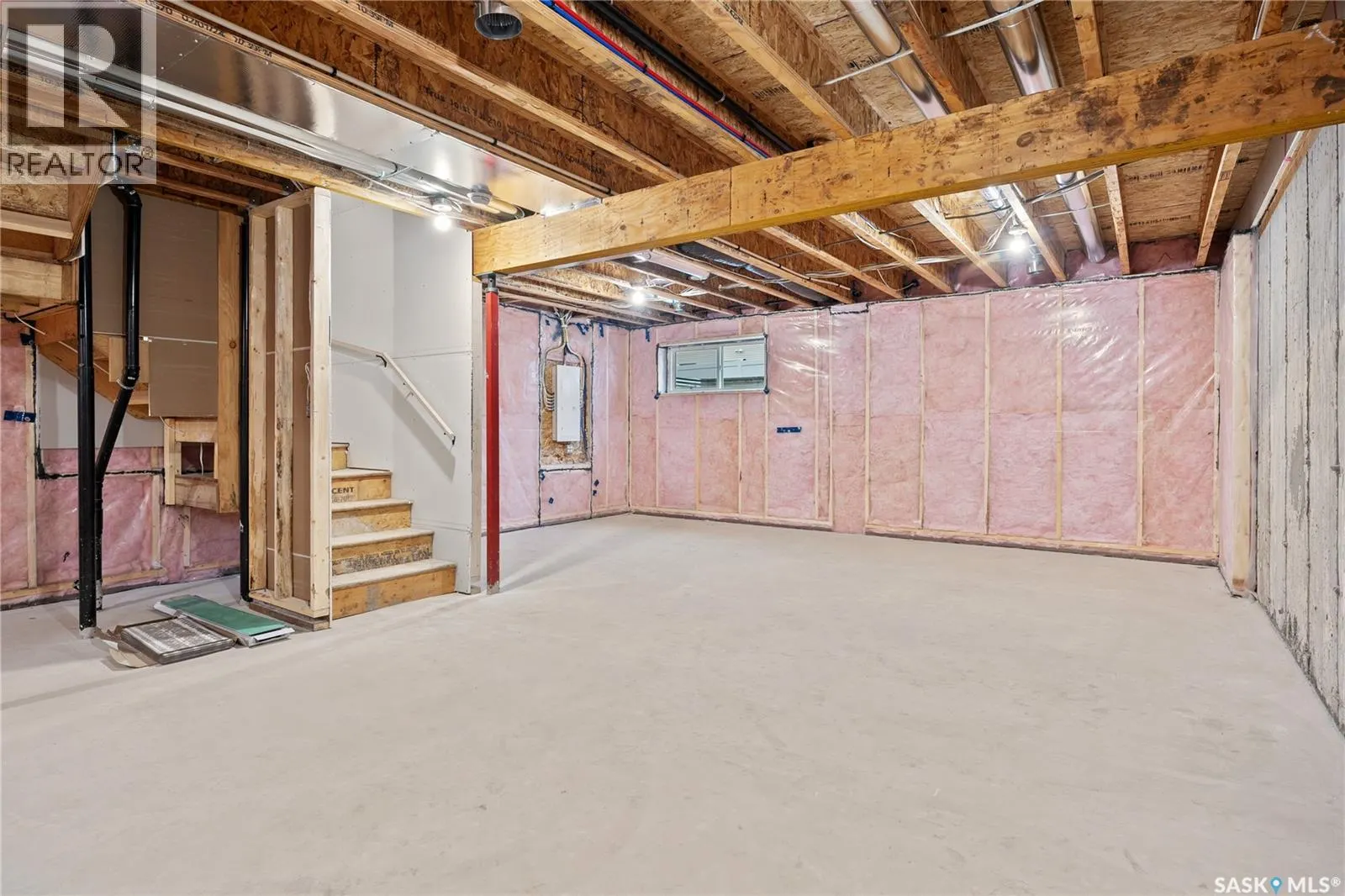 4768 Ferndale CRESCENT