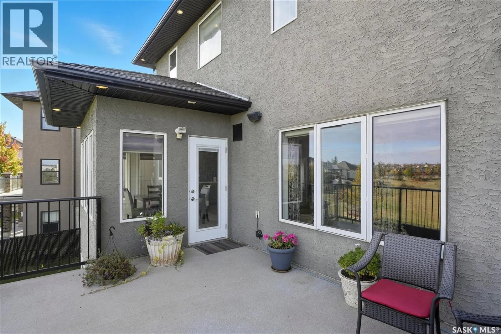 106 Thode AVENUE