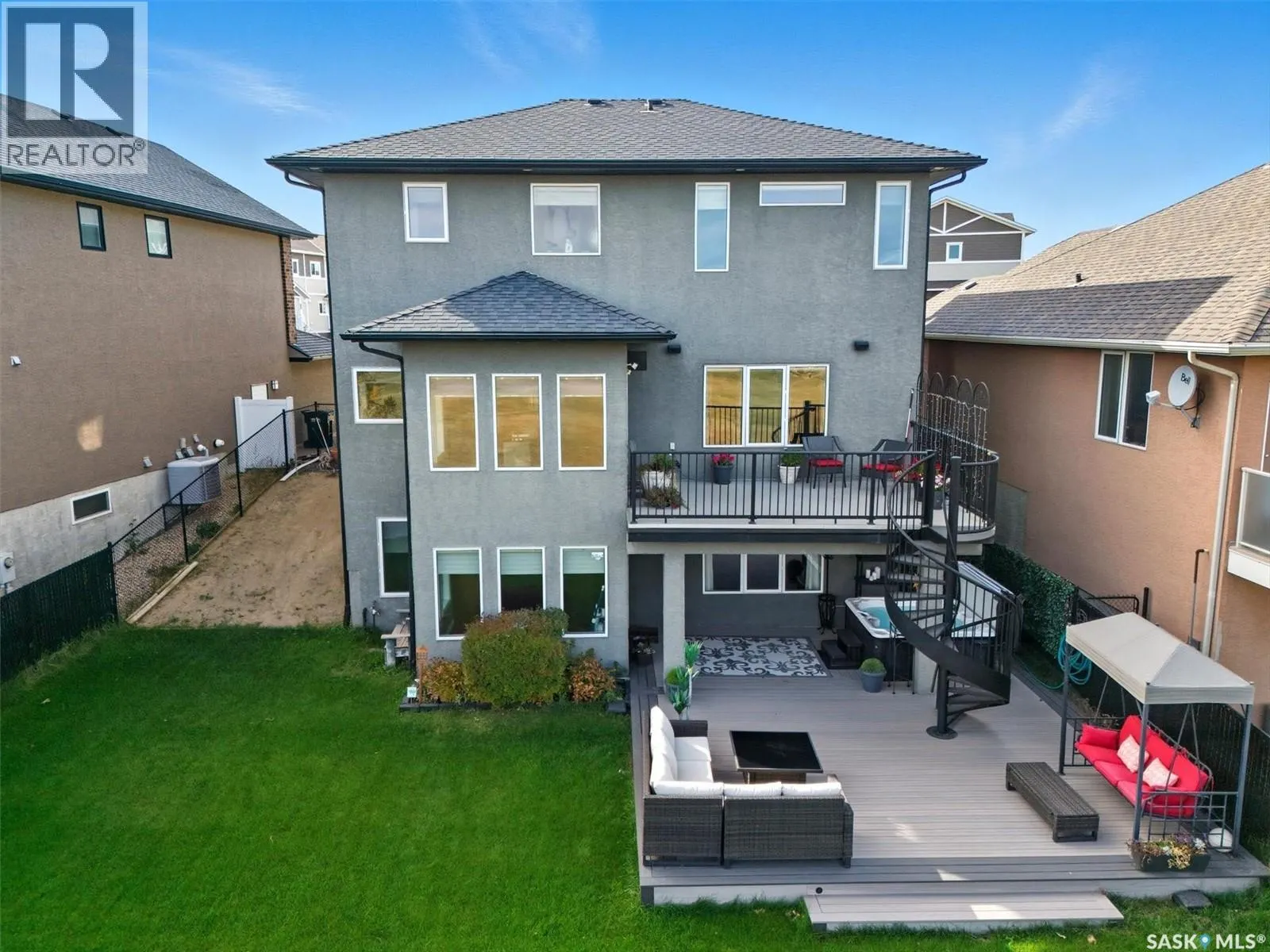 106 Thode AVENUE