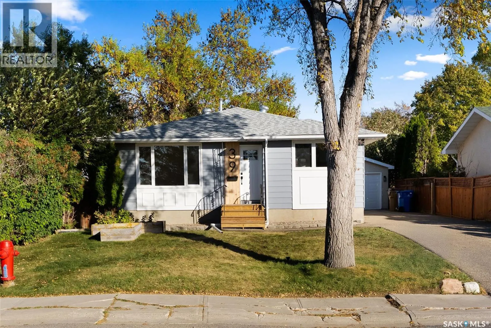 39 Boyce STREET