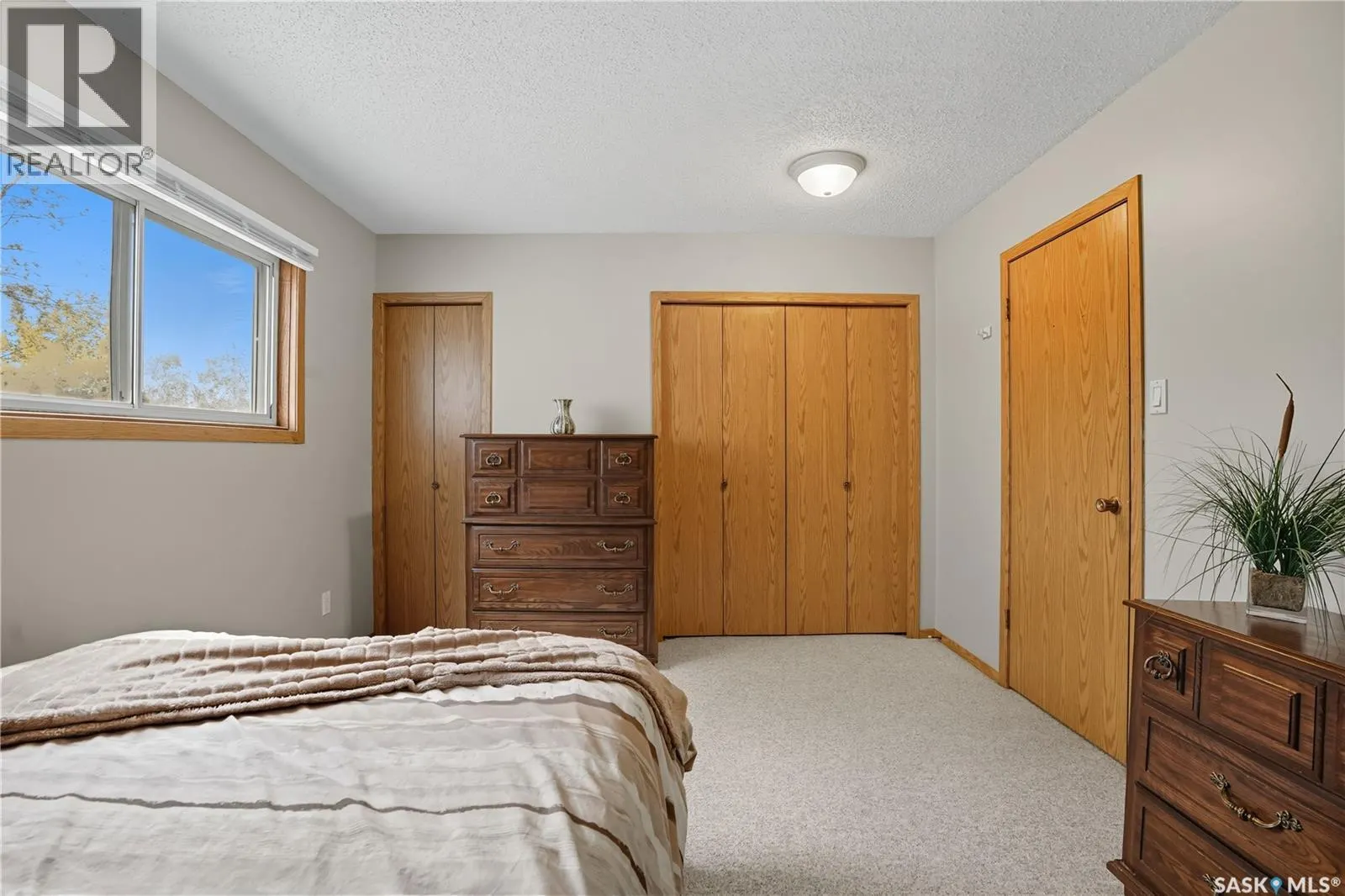 6934 Blakeney DRIVE