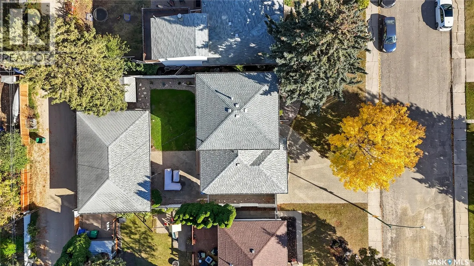 433 Elm STREET