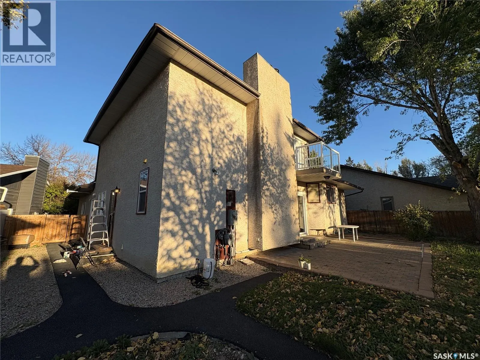 115 Fuhrmann CRESCENT