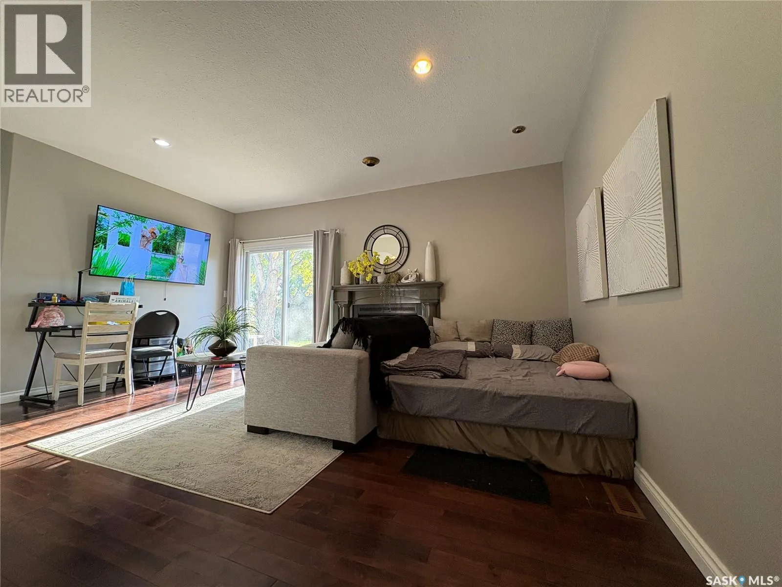 115 Fuhrmann CRESCENT