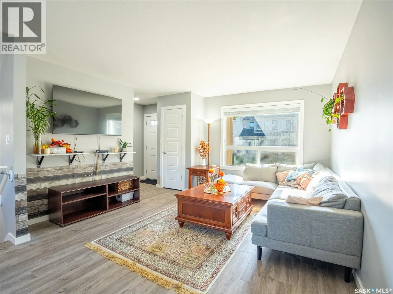 4618 ALBULET DRIVE
