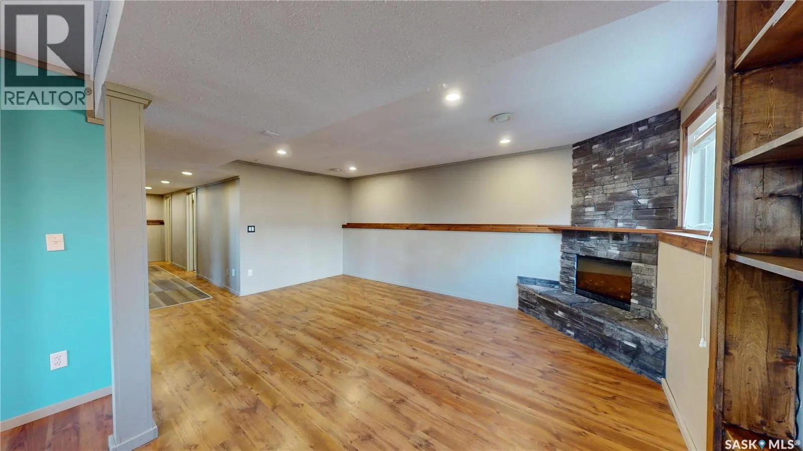 44 Moffat PLACE