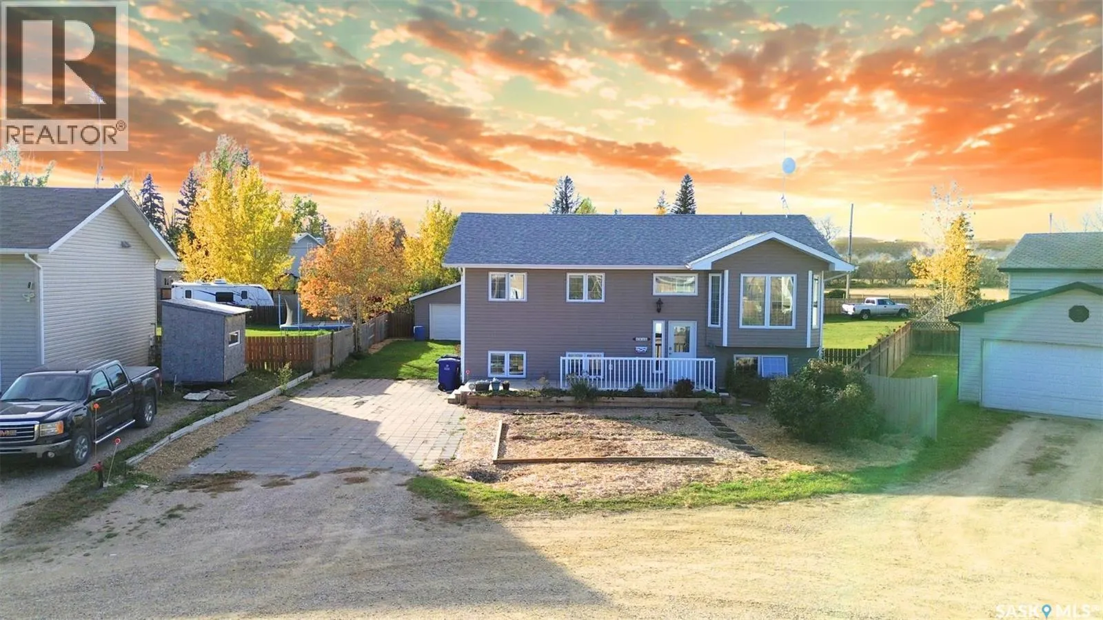 44 Moffat PLACE