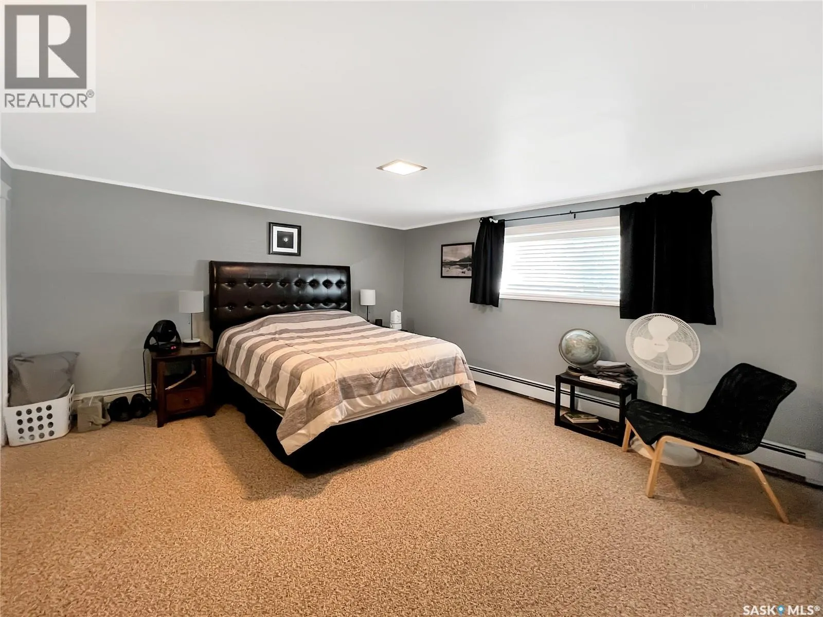 124 Crescent Lake ROAD