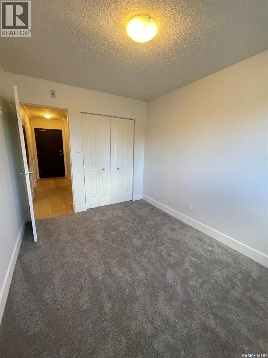 203 929 Northumberland AVENUE