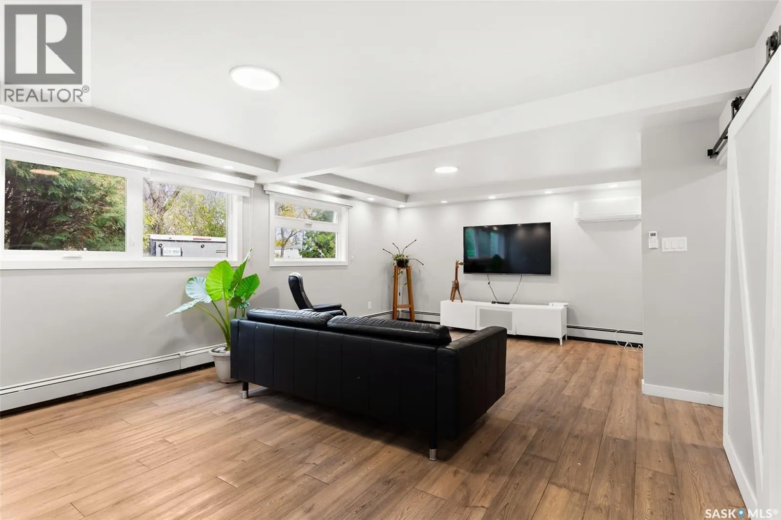 3051 Quinn DRIVE