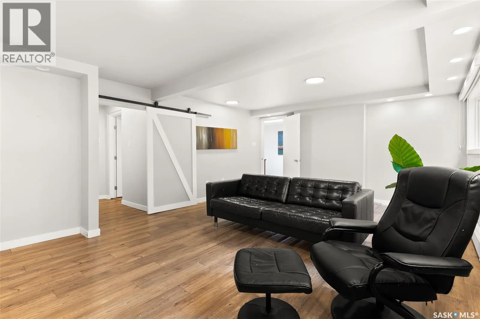 3051 Quinn DRIVE