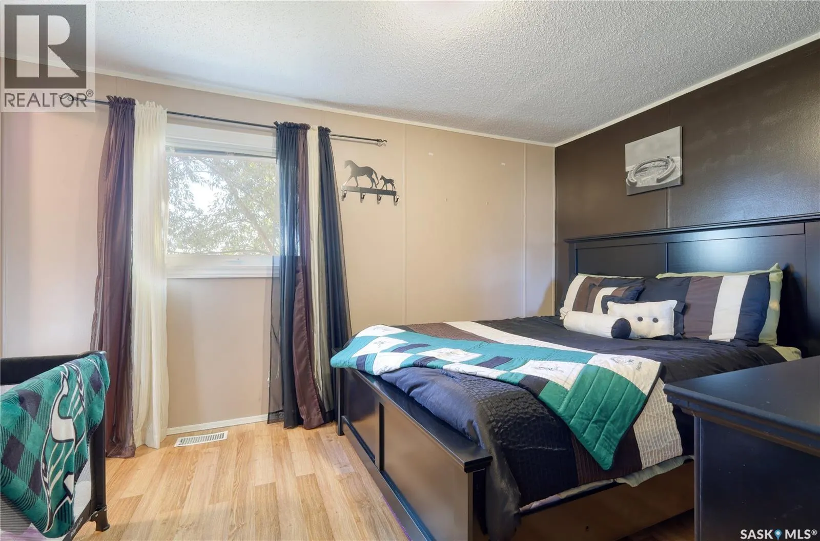 Outskirts of Asquith Acreage