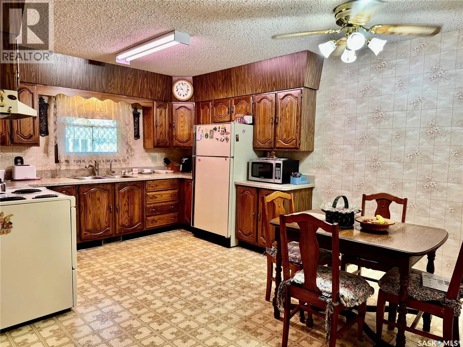 328 7th STREET