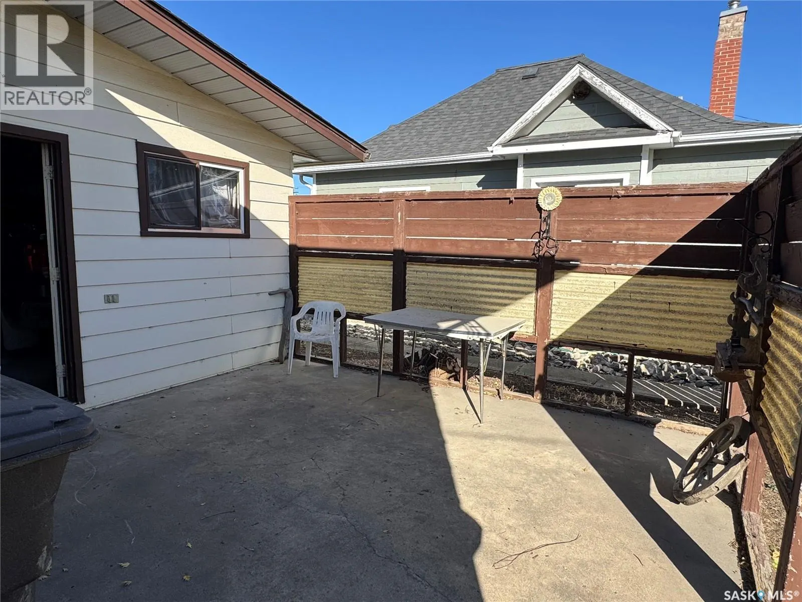 328 7th STREET