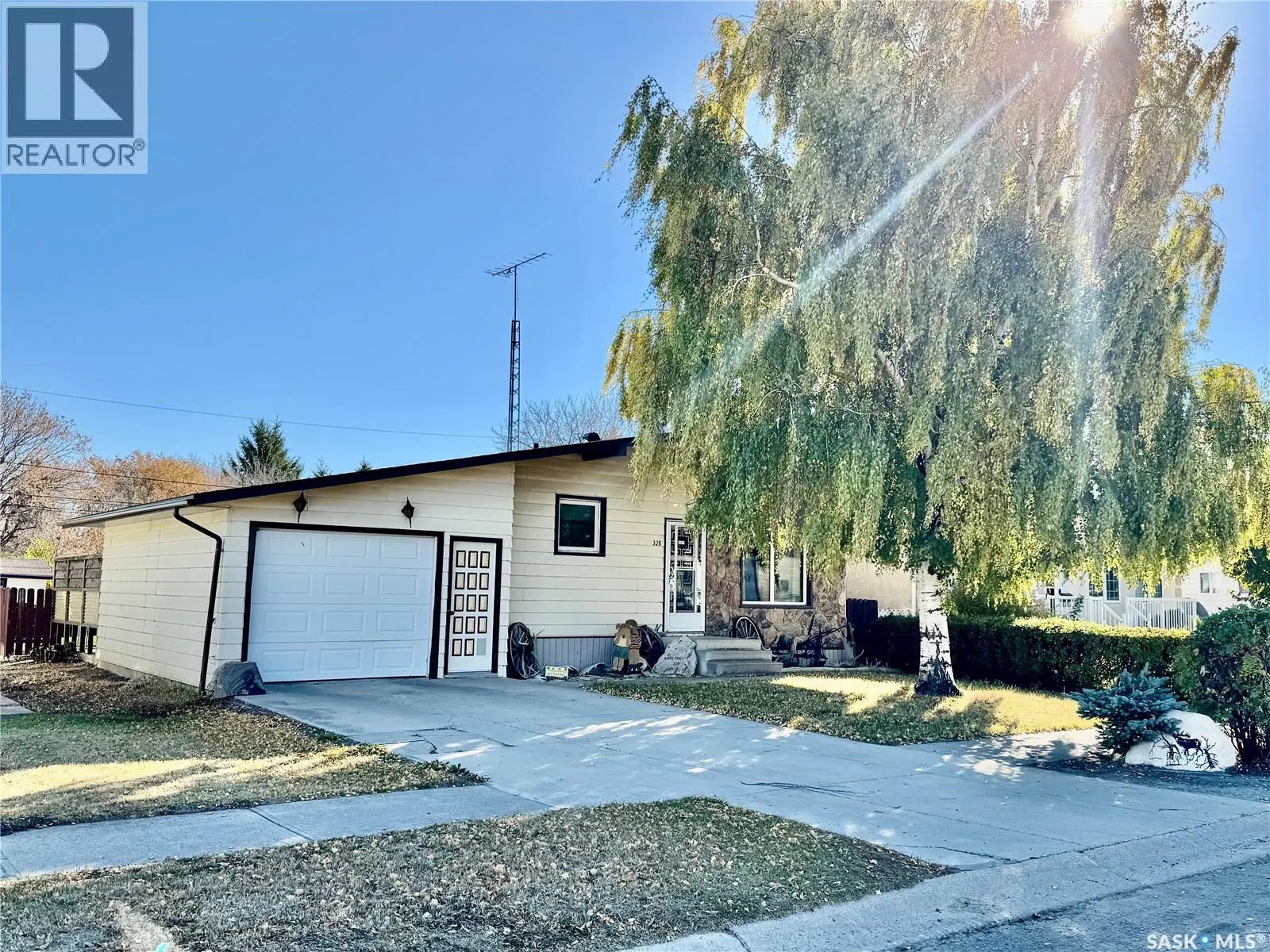328 7th STREET
