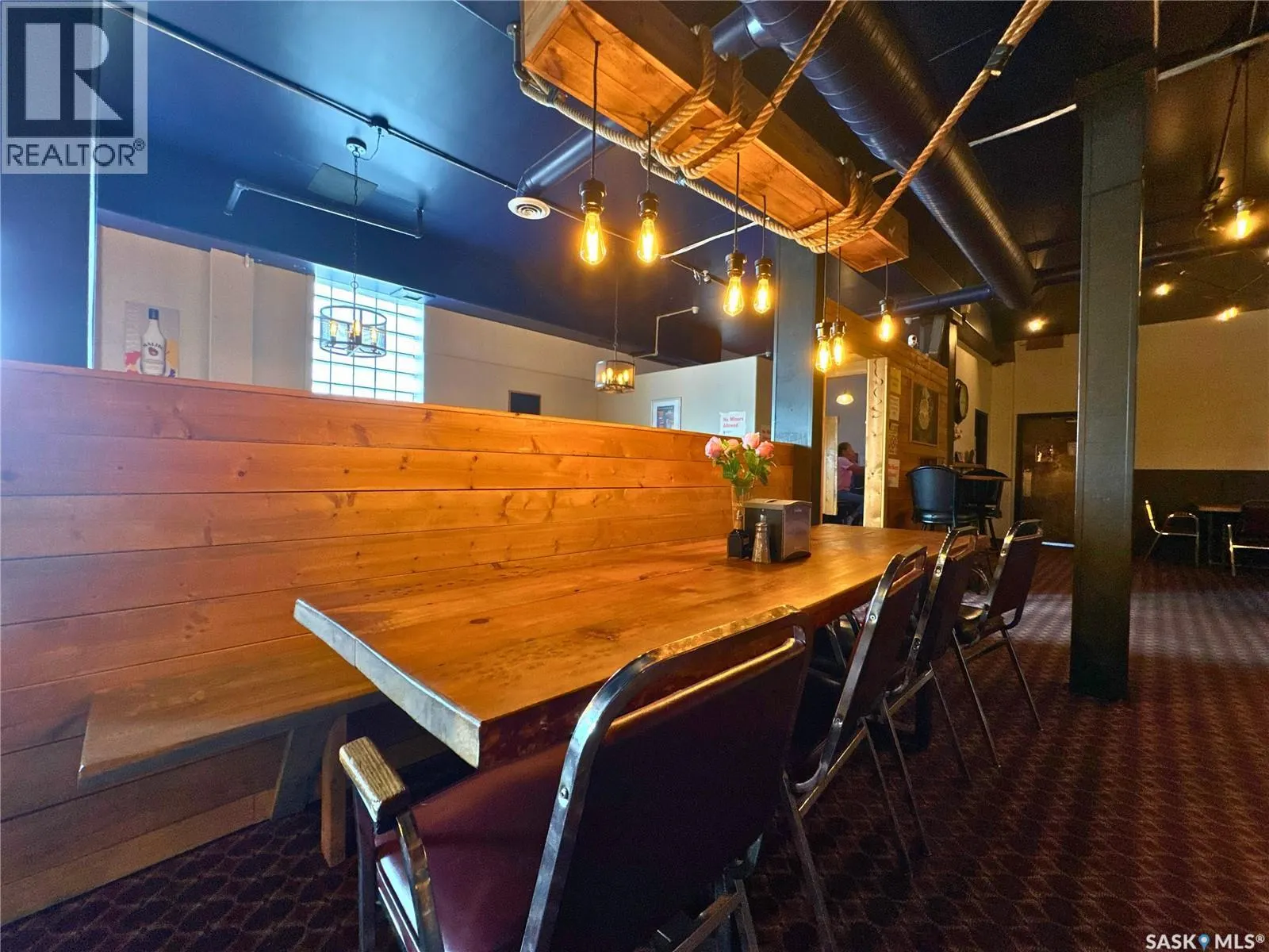 101 B AVENUE E