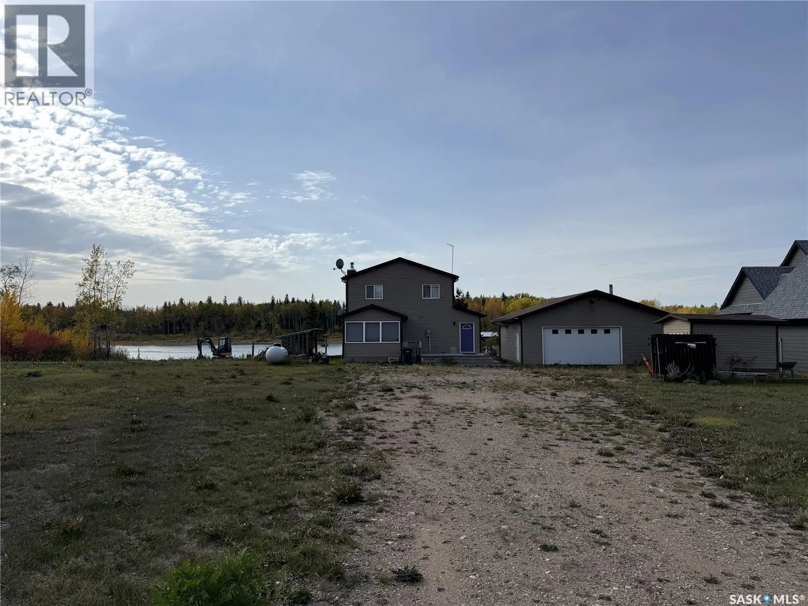 231 Kiezie Channel DRIVE