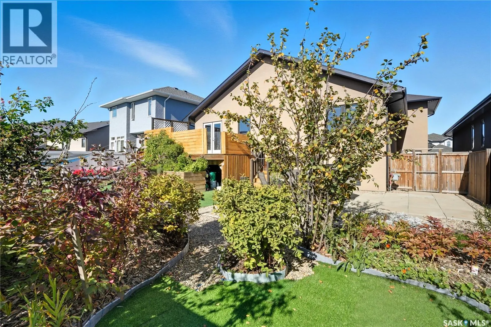815 Ledingham CRESCENT