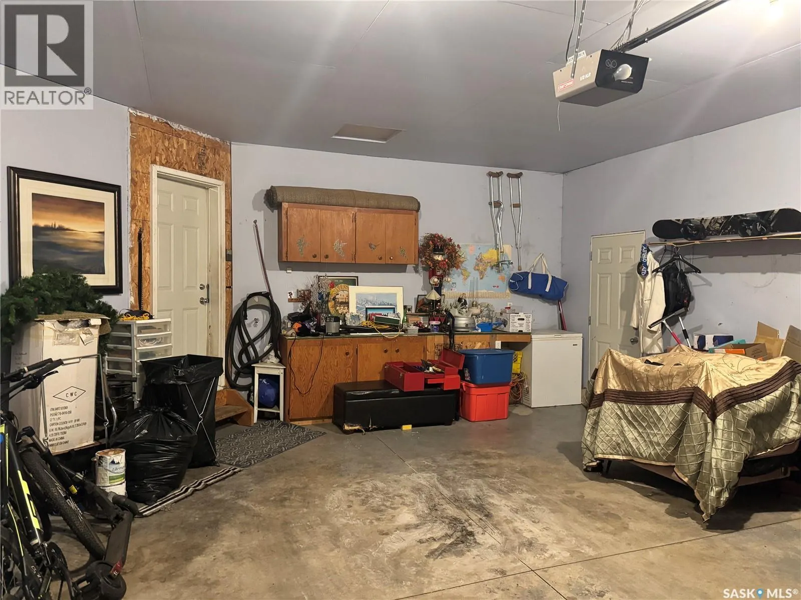 402 Overholt CRESCENT