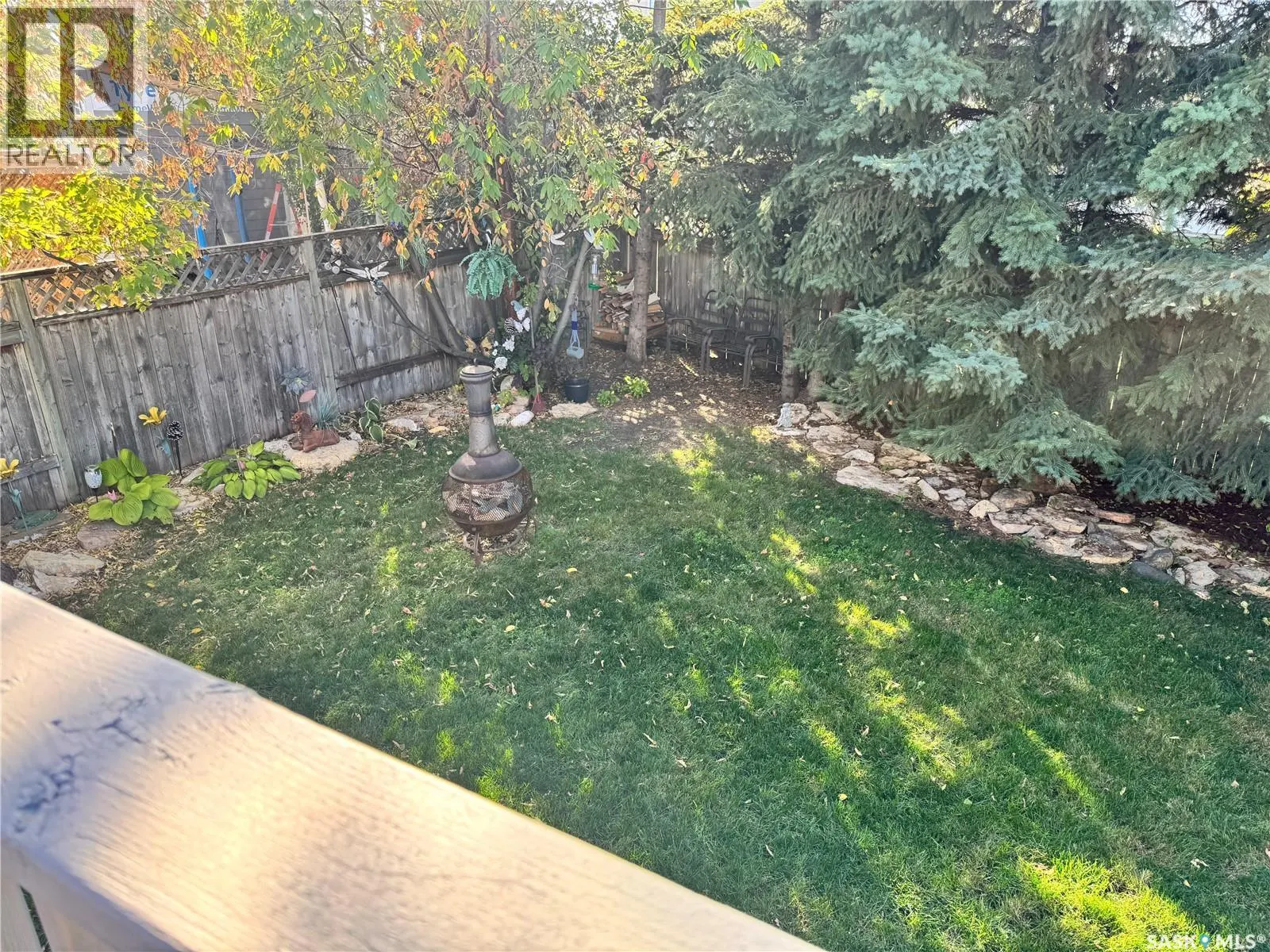 402 Overholt CRESCENT