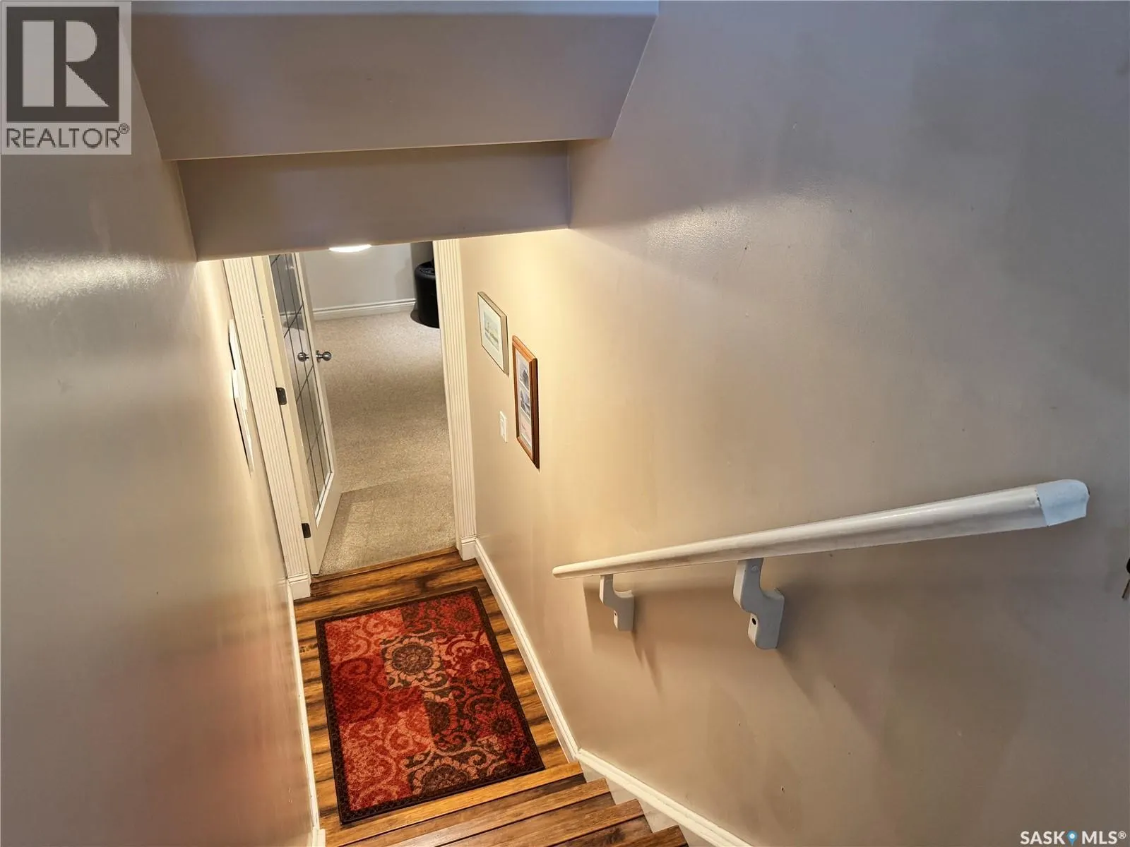 402 Overholt CRESCENT