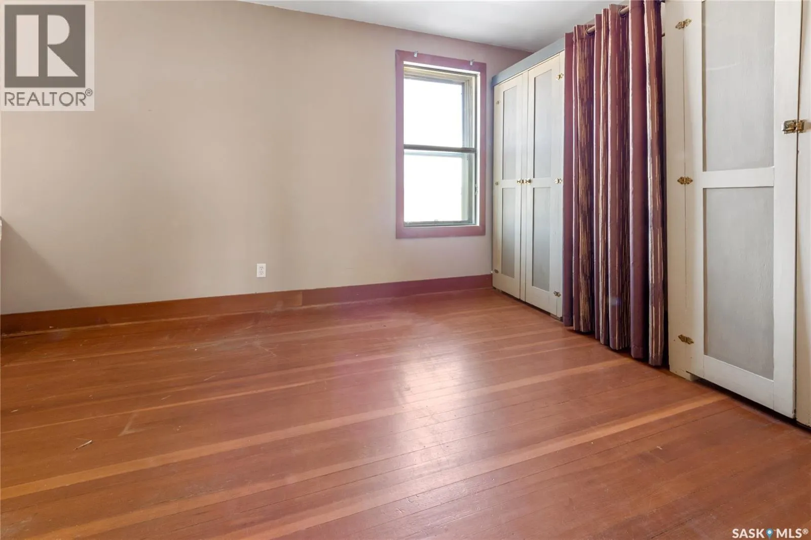 1002 9th STREET
