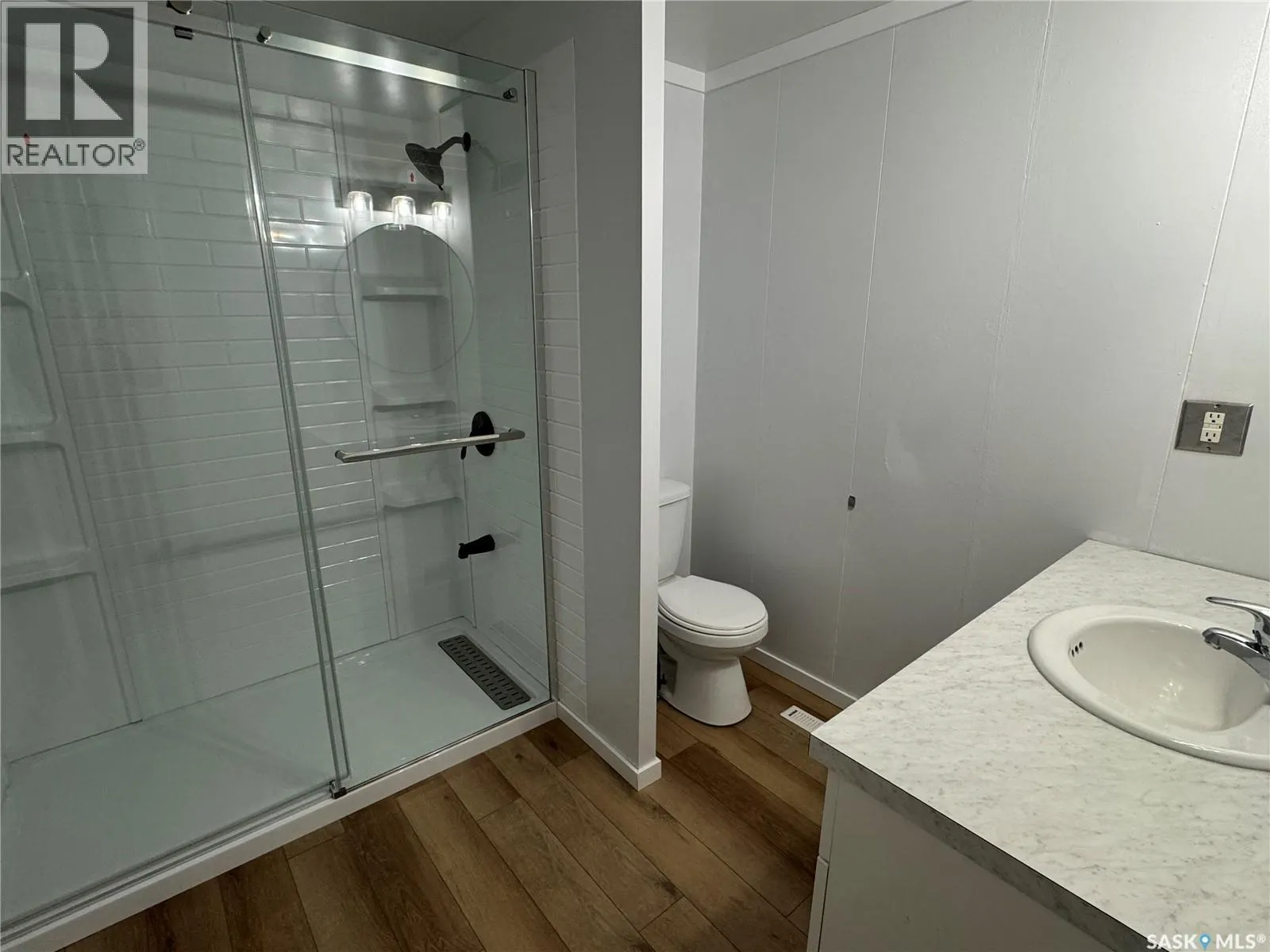 1119 Dalby CRESCENT