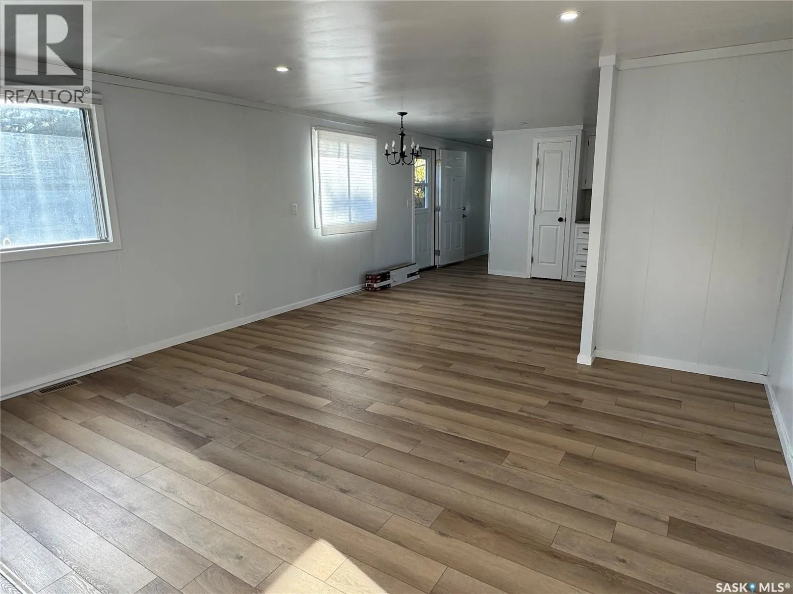 1119 Dalby CRESCENT