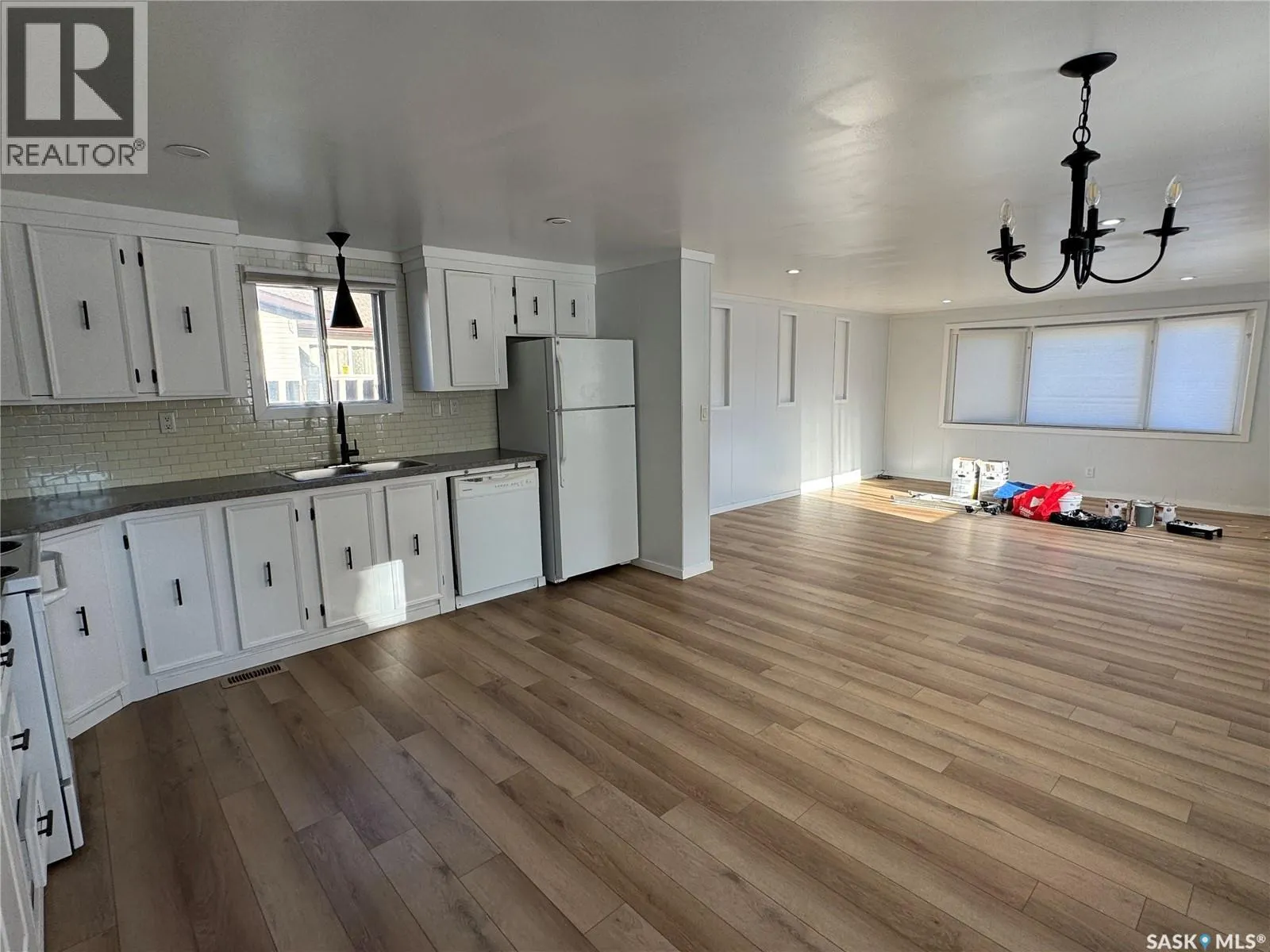 1119 Dalby CRESCENT