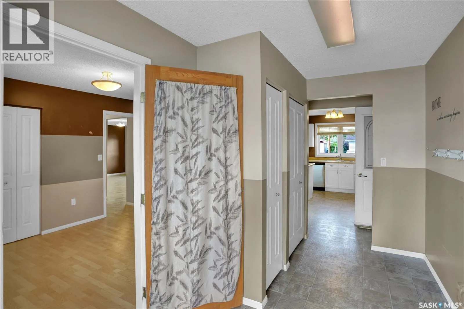 110 3rd AVENUE W