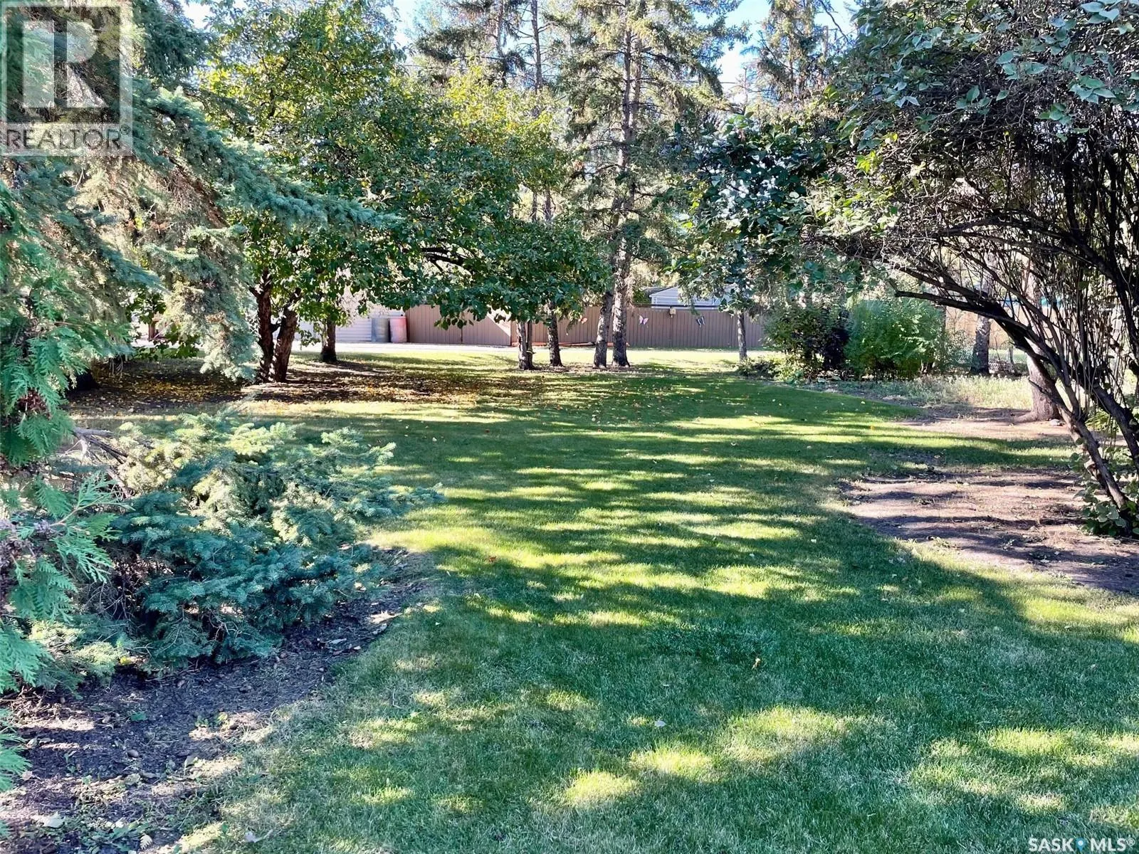 84 Victor PLACE