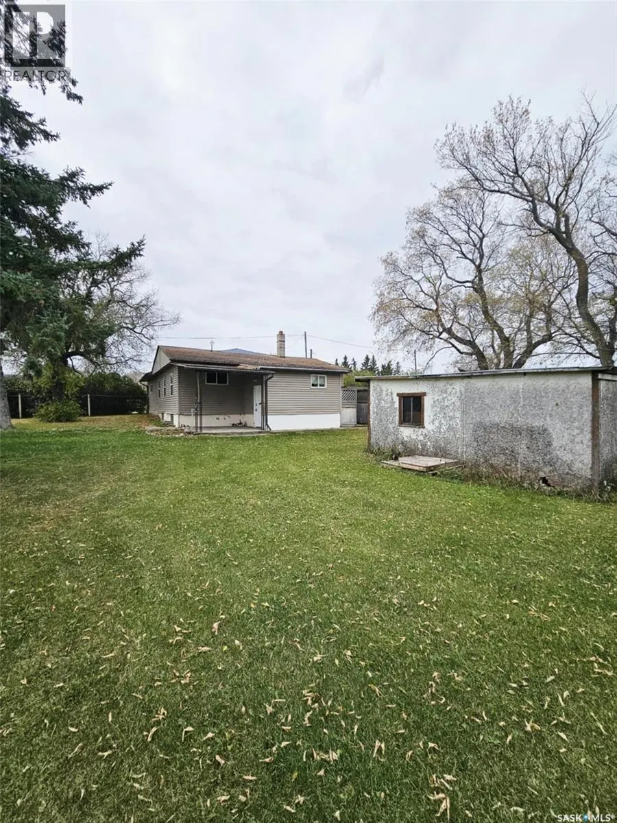 45 Assiniboia AVENUE