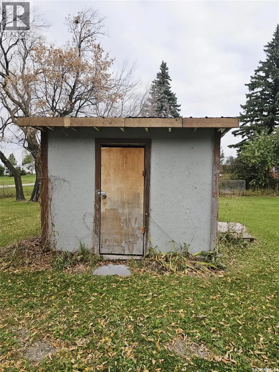 45 Assiniboia AVENUE