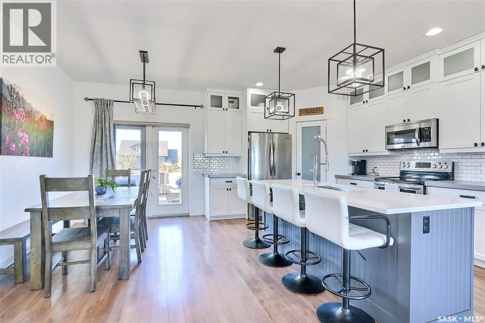 1 Borrowman PLACE