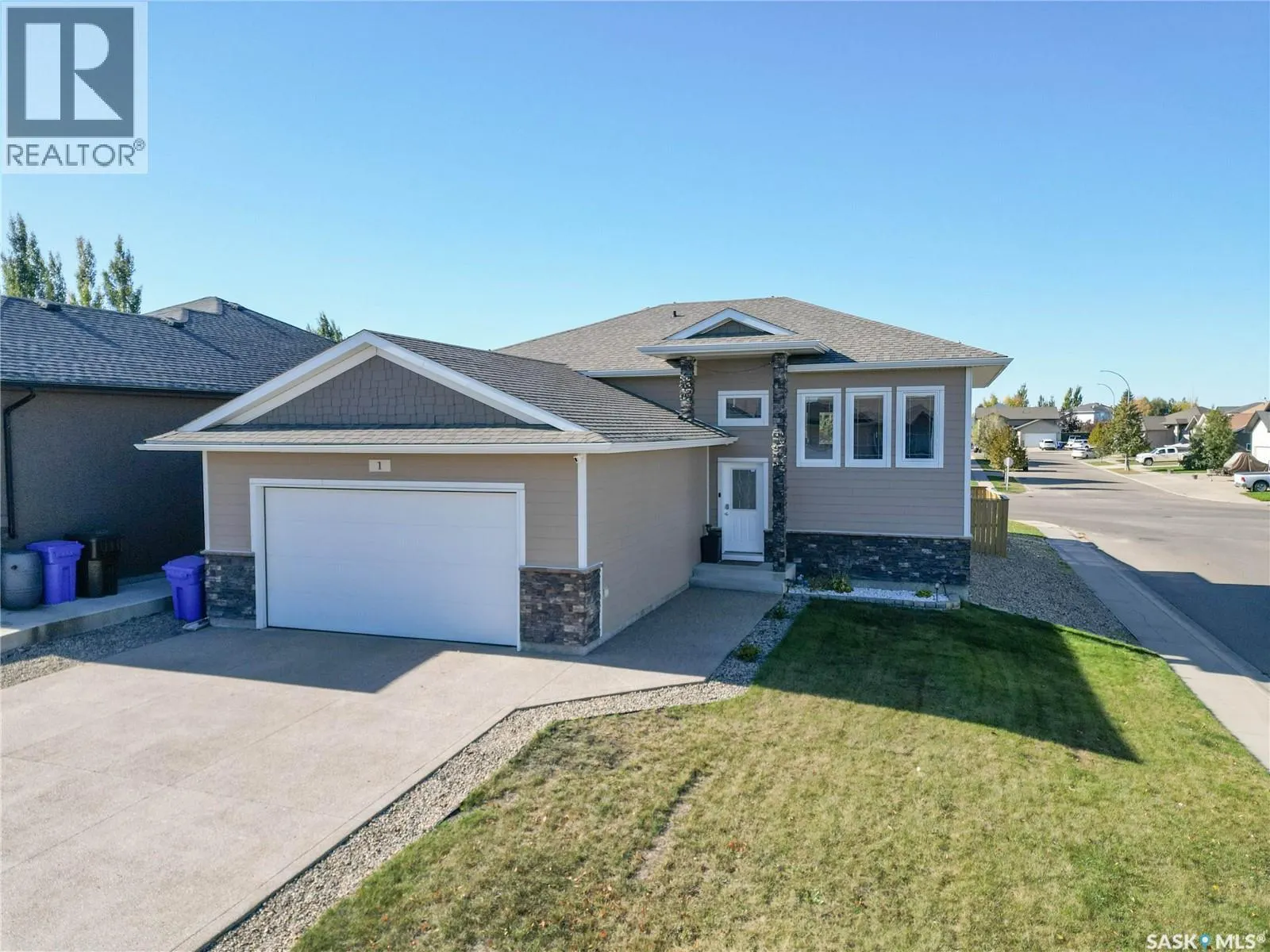 1 Borrowman PLACE