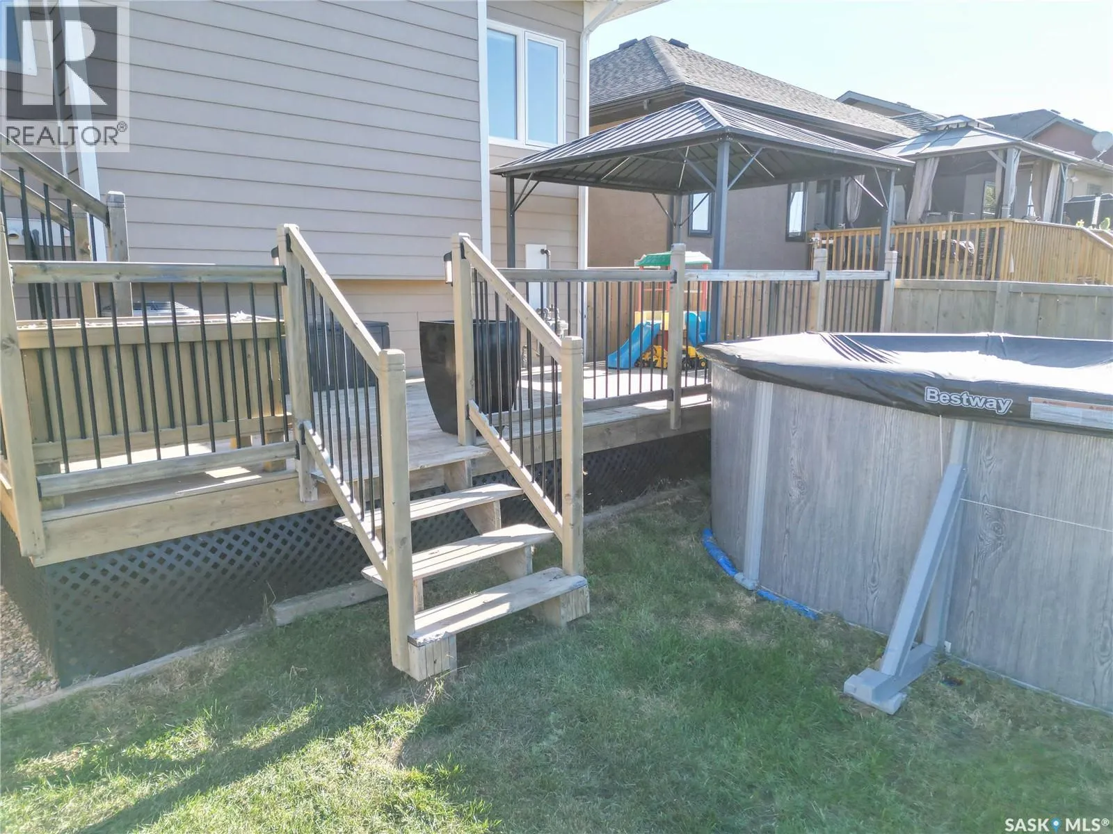 1 Borrowman PLACE