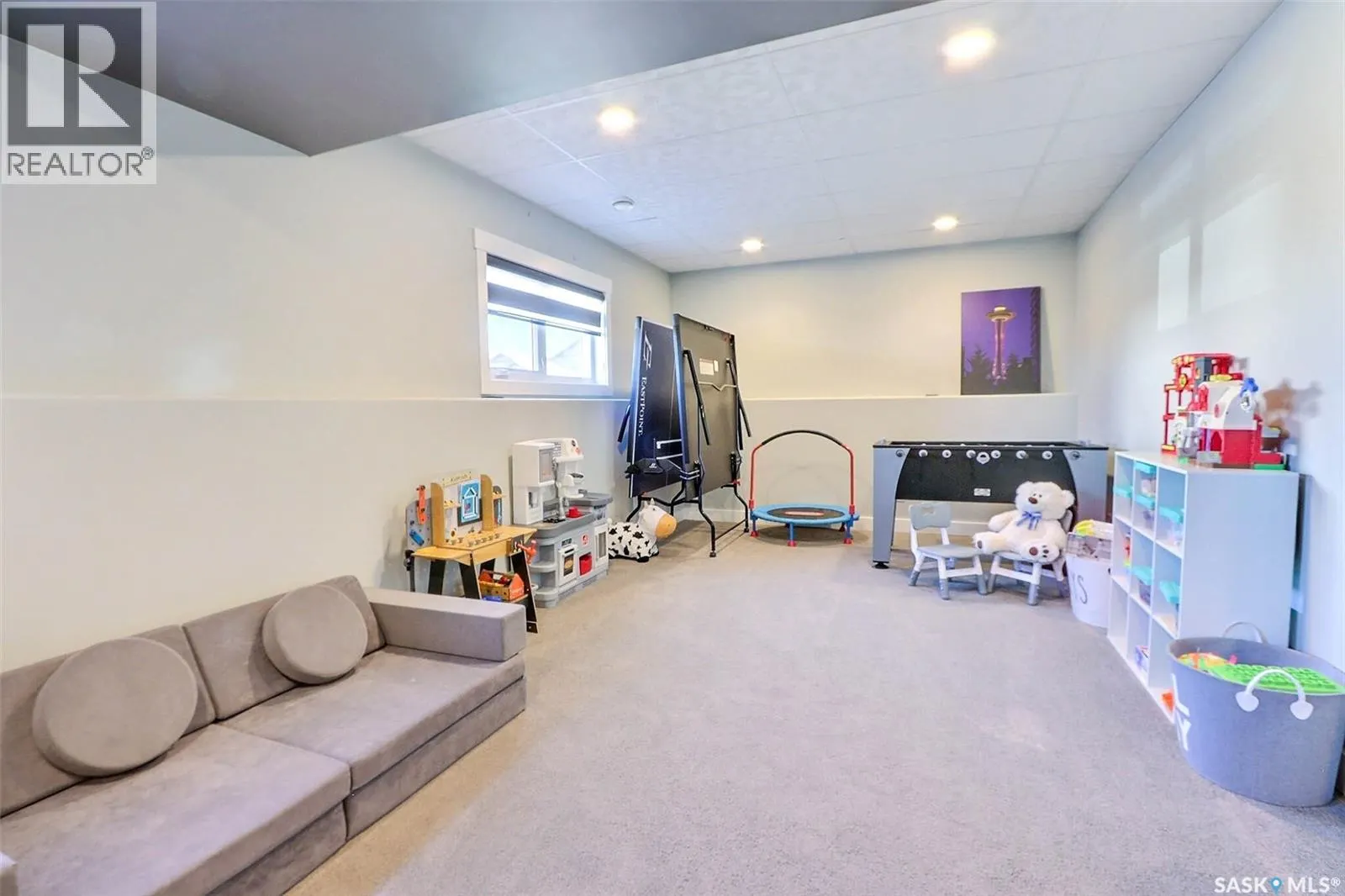 1 Borrowman PLACE
