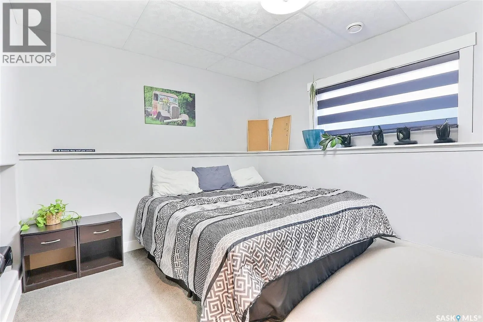 1 Borrowman PLACE