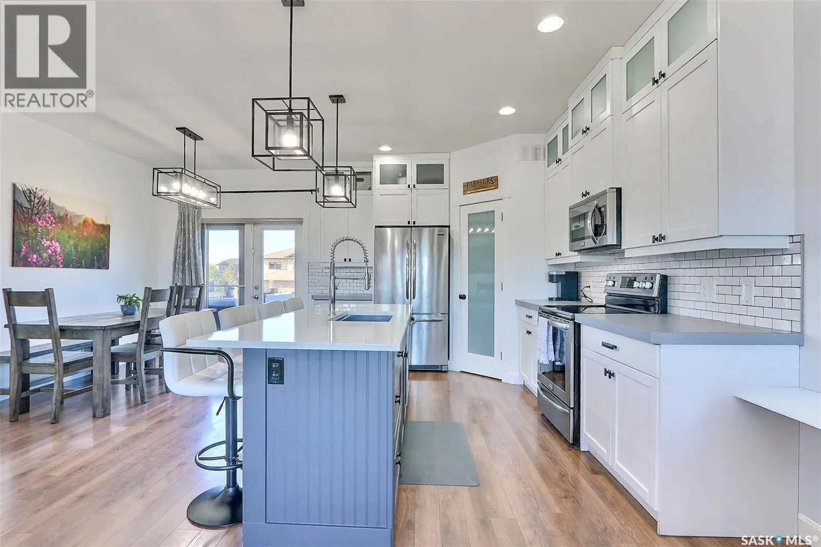 1 Borrowman PLACE
