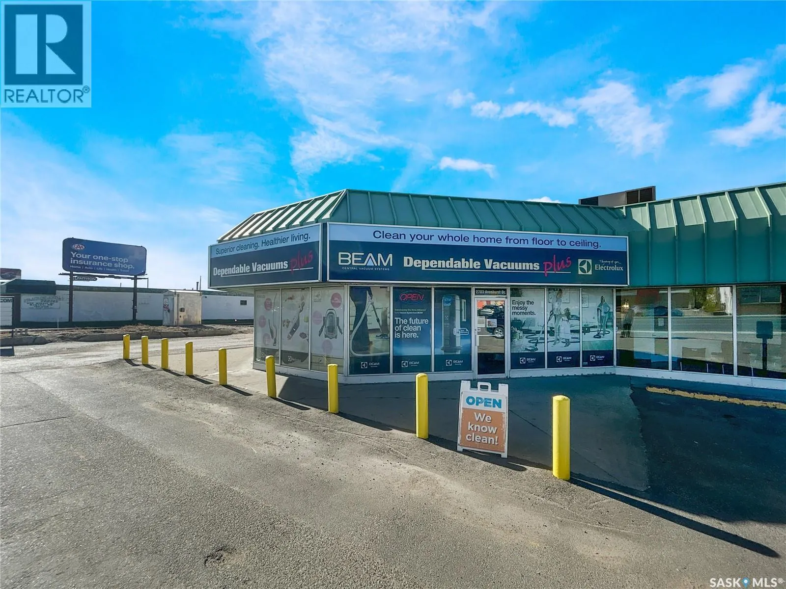 2703 Avonhurst DRIVE