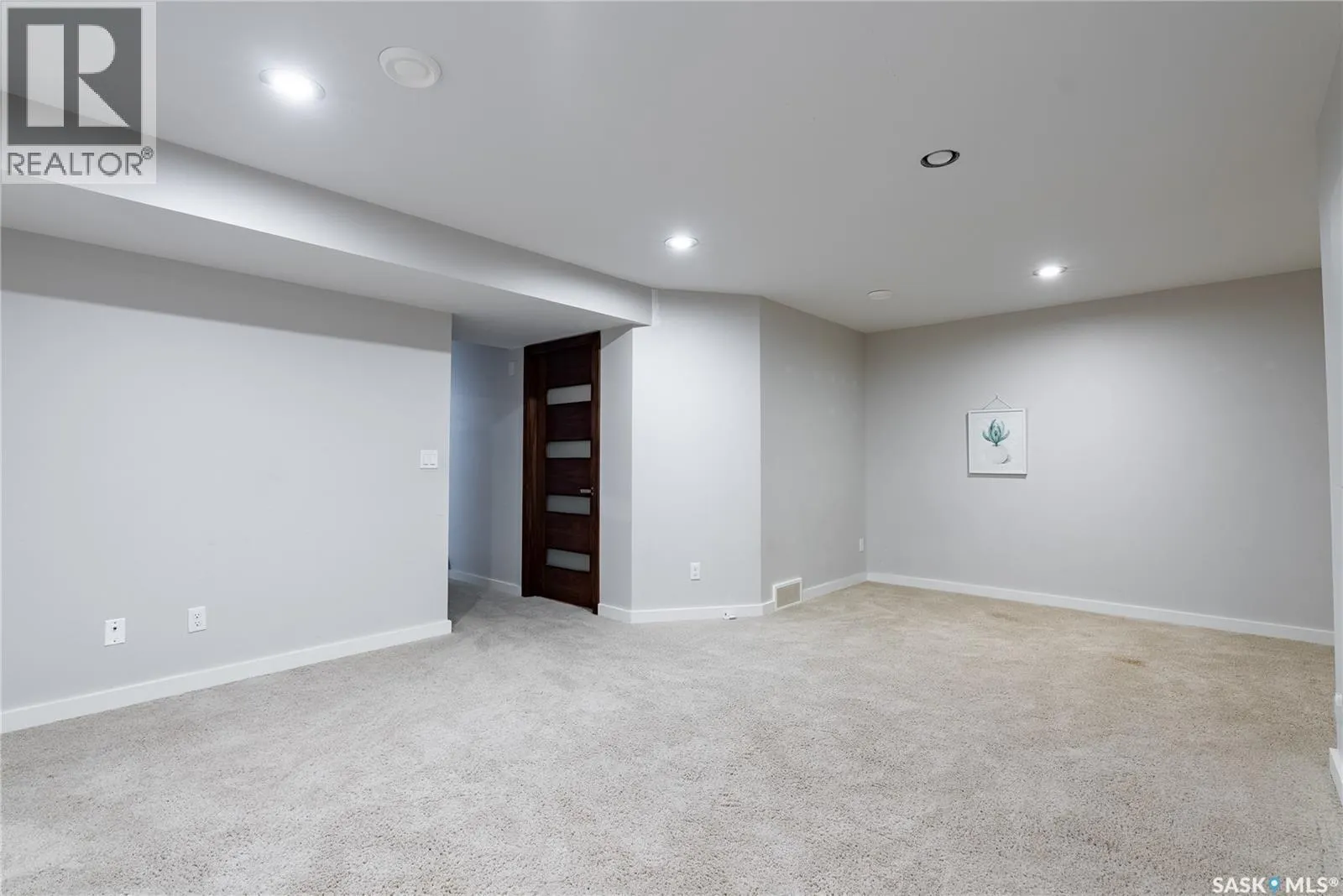 101 1303 Paton CRESCENT